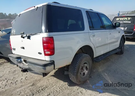 2000 Ford Expedition Xlt from USA, damaged, VIN 1FMPU16L6YLC24941